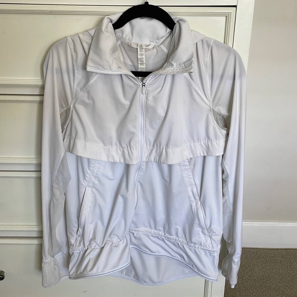 white lulu lemon jacket